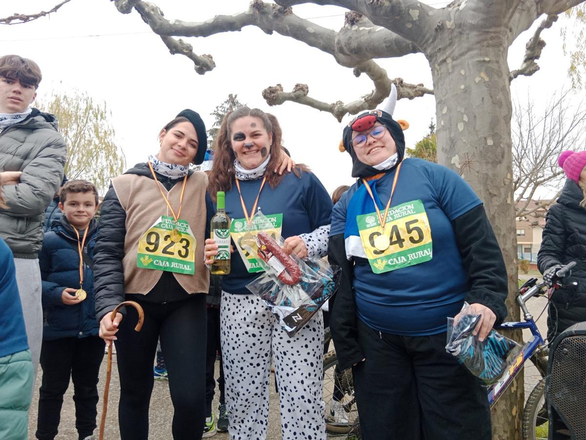 GALERIA | Éxito total en la San Silvestre de Santibáñez de Vidriales