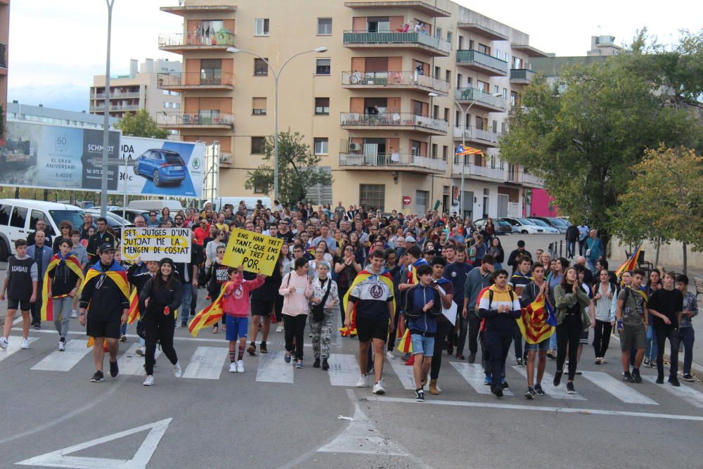 Manifestació a Figueres per la sentència de l''1-O