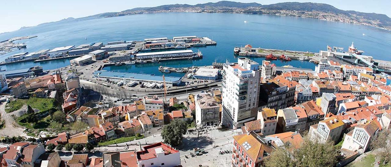 Así es el espectacular mirador a la Ría que prepara el Concello en su terraza