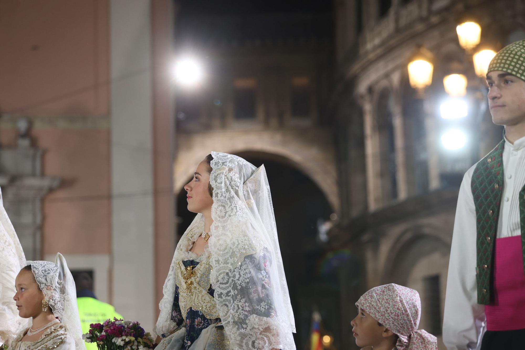 Búscate en el primer día de la Ofrenda en la calle San Vicente entre las 21 y las 22 horas