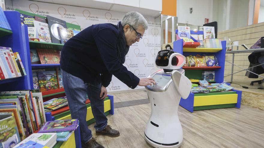 El robot que transforma una librería en un &quot;lugar divertido&quot;