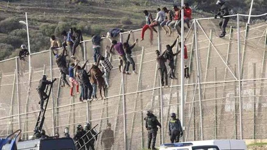 Nuevo intento de salto a la valla en Melilla