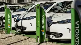 España quiere acabar con uno de los mayores problemas del coche eléctrico: encontrar un cargador cuando se necesite