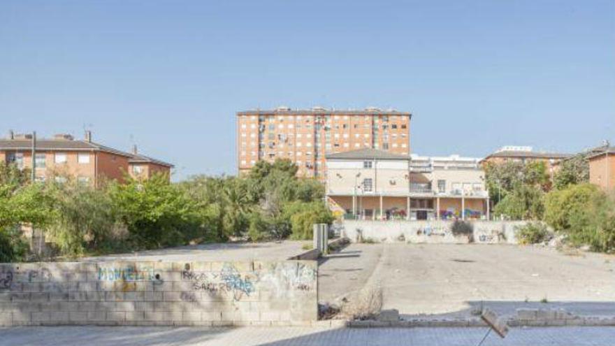 Un vecino mata a otro con un bate de béisbol en el barrio de La Coma de Paterna