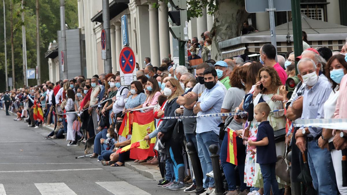 Parada militar y desfile de la Guardia Civil en Córdoba