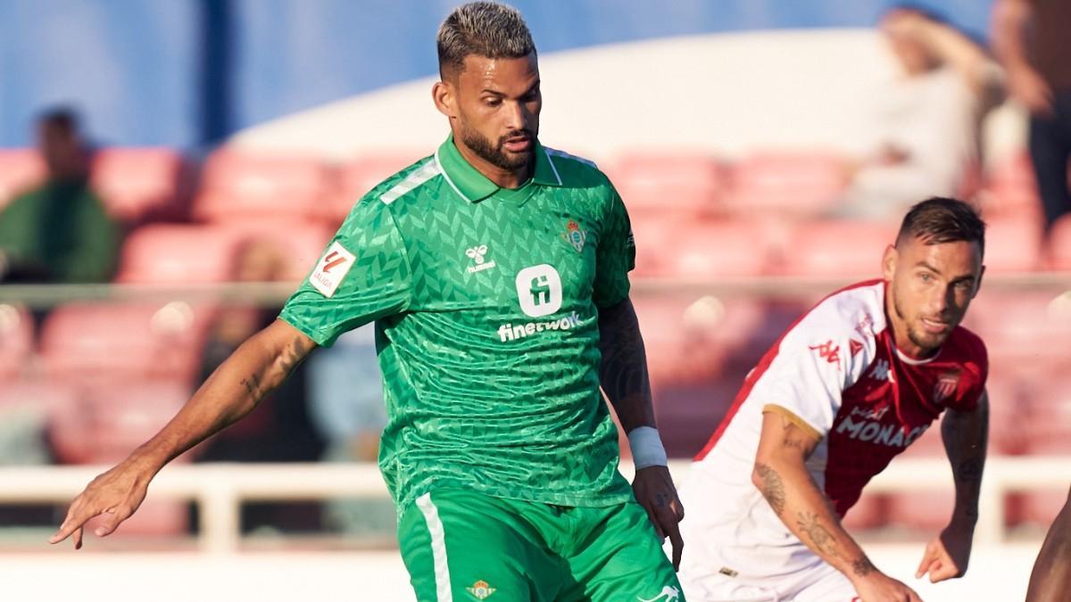 Willian José, durante el amistoso entre el Betis y el Mónaco