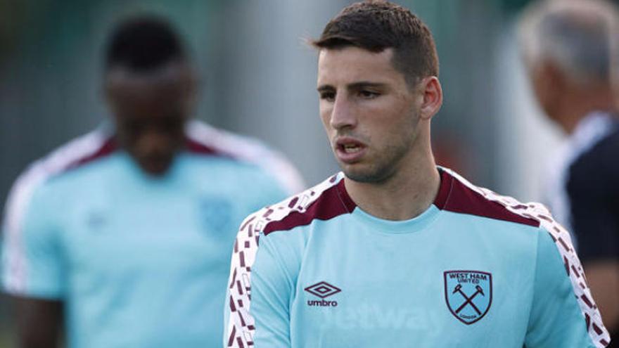 Jonathan Calleri.