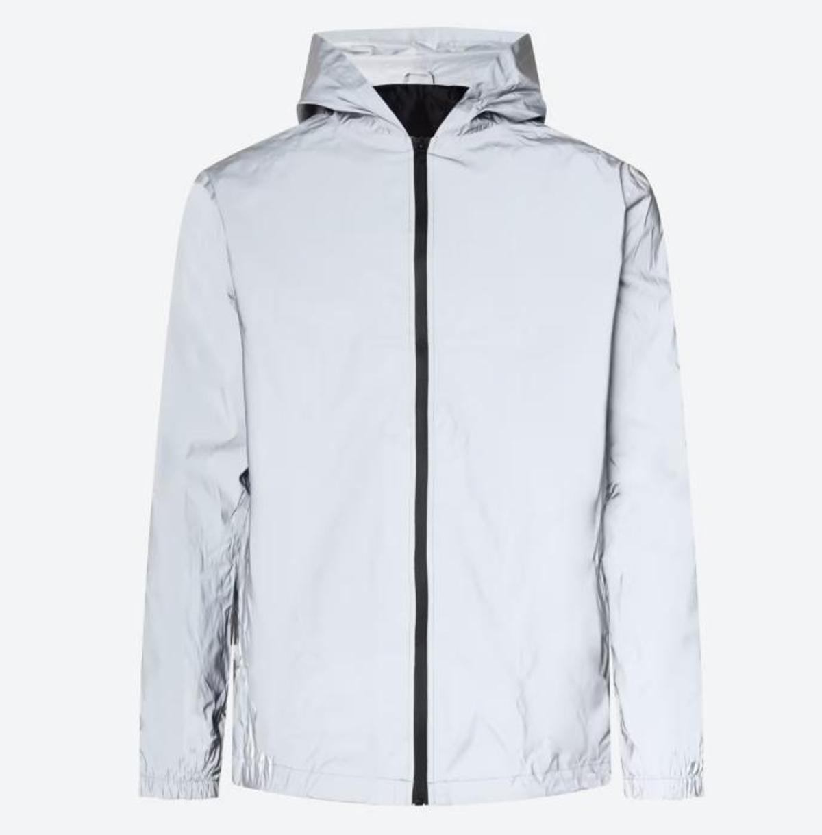 Chaqueta impermeable.