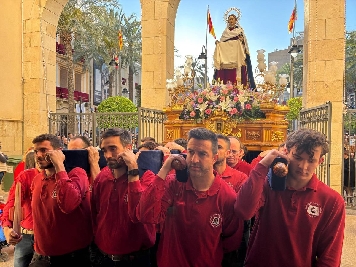 Un momento de la Concentración de Pasos en la iglesia de Belén.
