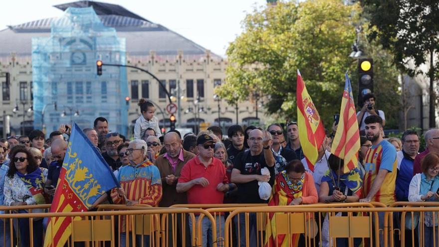Las imágenes de la Procesión Cívica del Nou d'Octubre más atípico