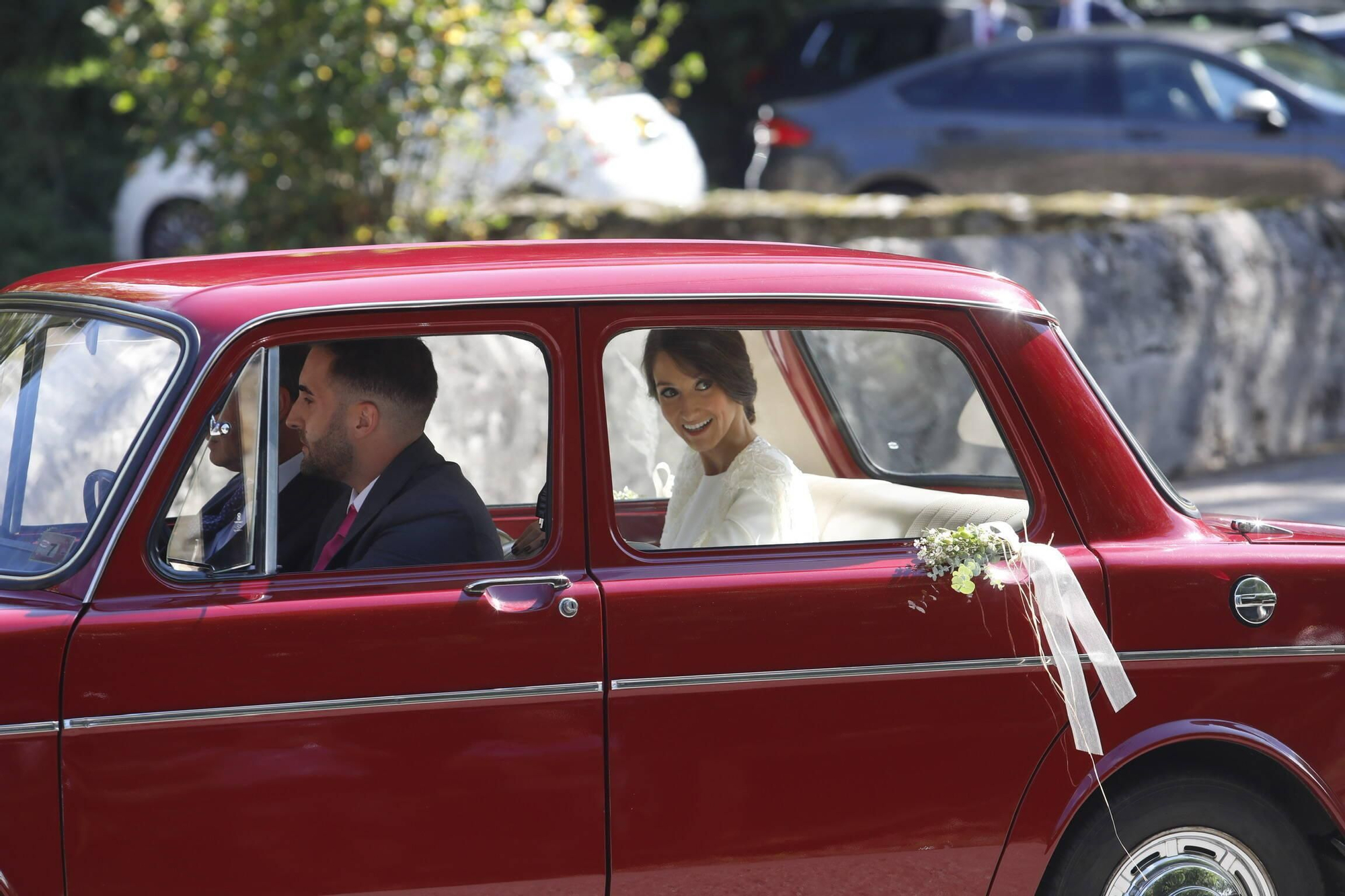 El Rey Felipe VI, testigo de excepción en la boda de su ahijado en Gijón (en imágenes)