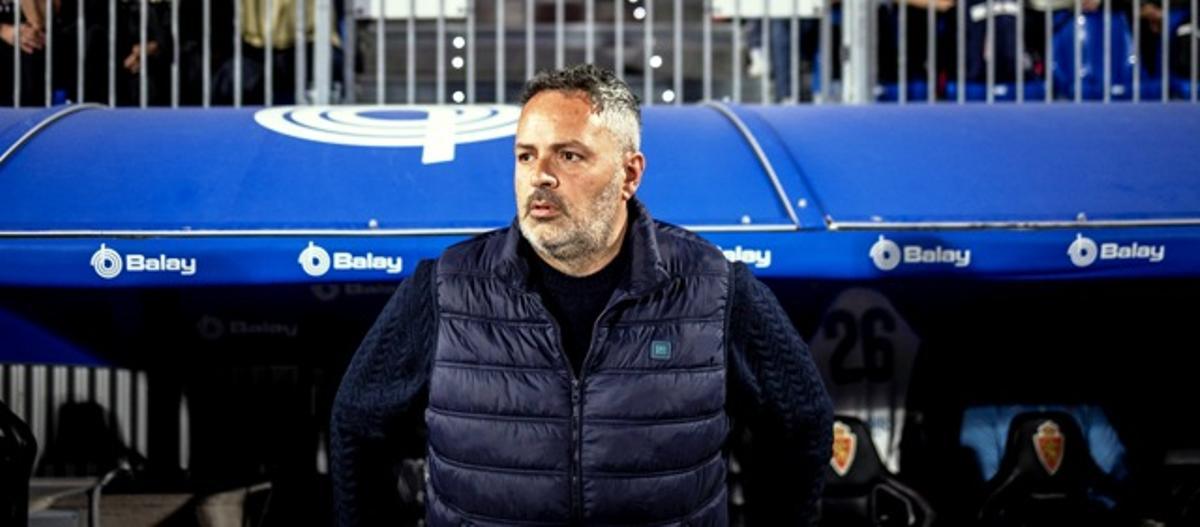 David Navarro, en la banda del Ibercaja Estadio este pasado domingo frente al Mirandés.