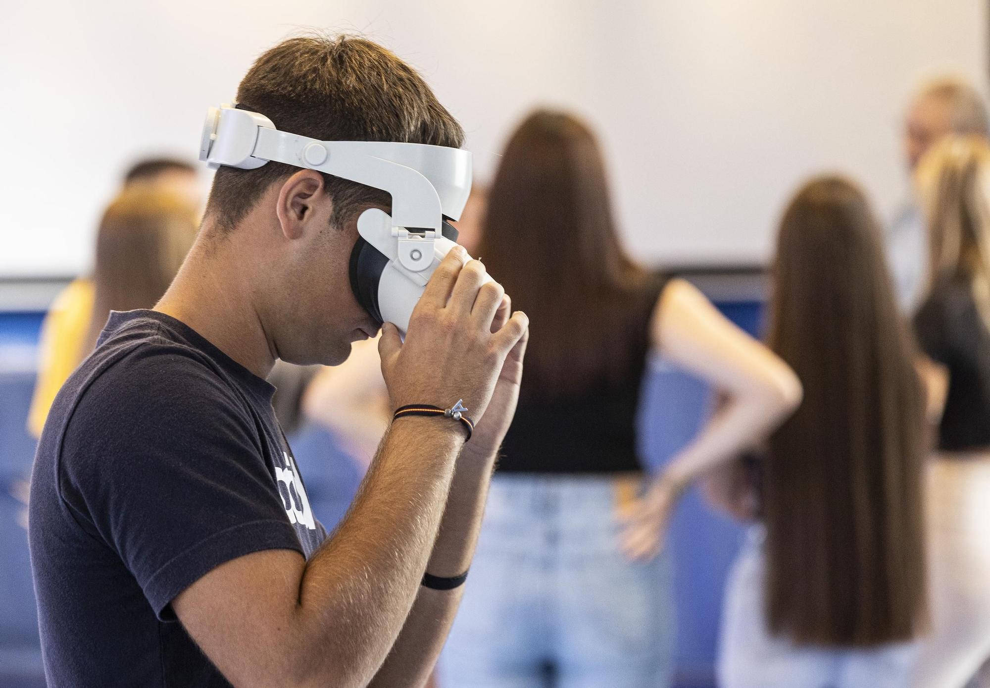 Ciencia abierta a los jóvenes en Casa Mediterráneo