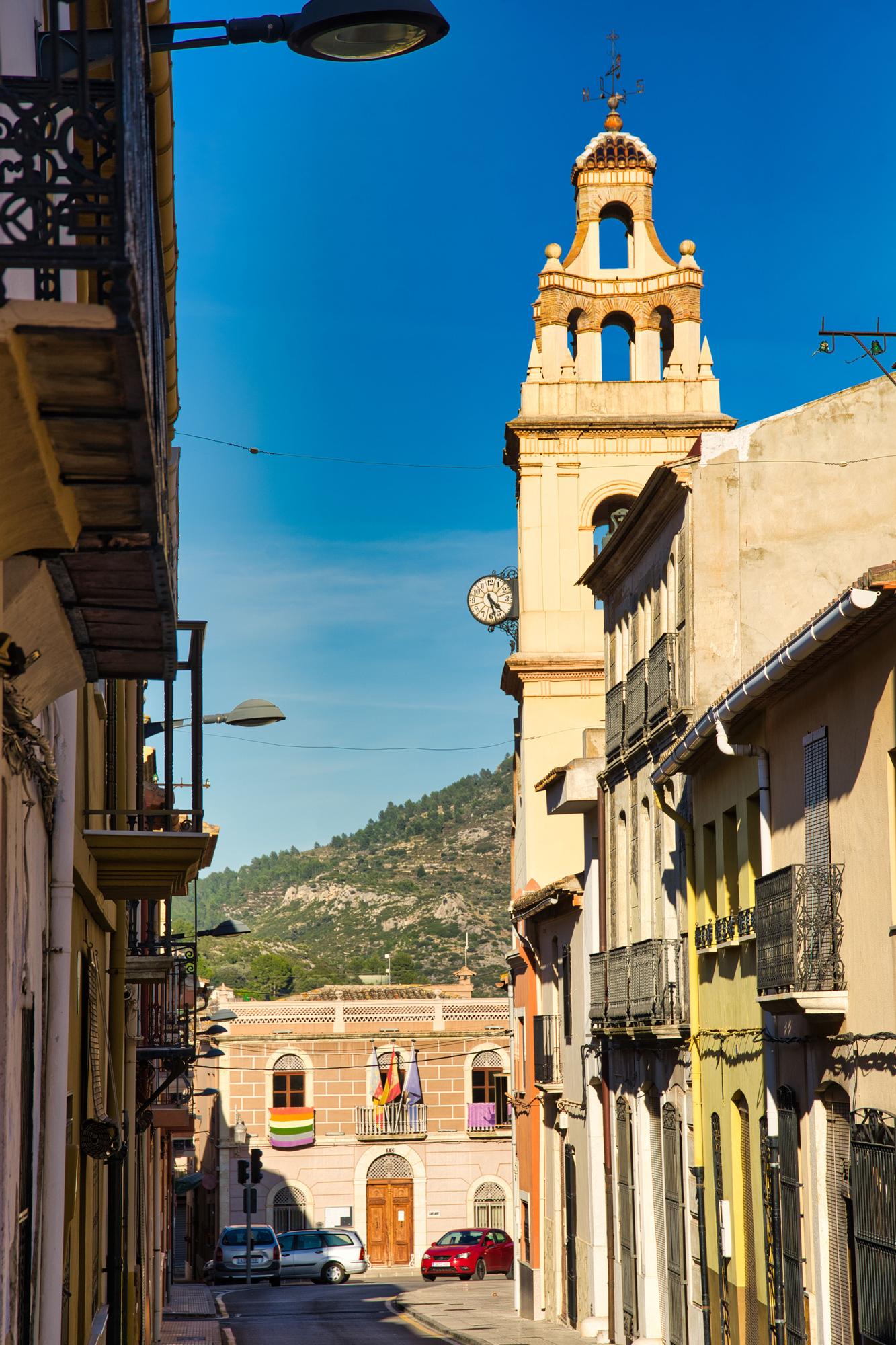 Campanario de San Sebastián y Ayuntamiento