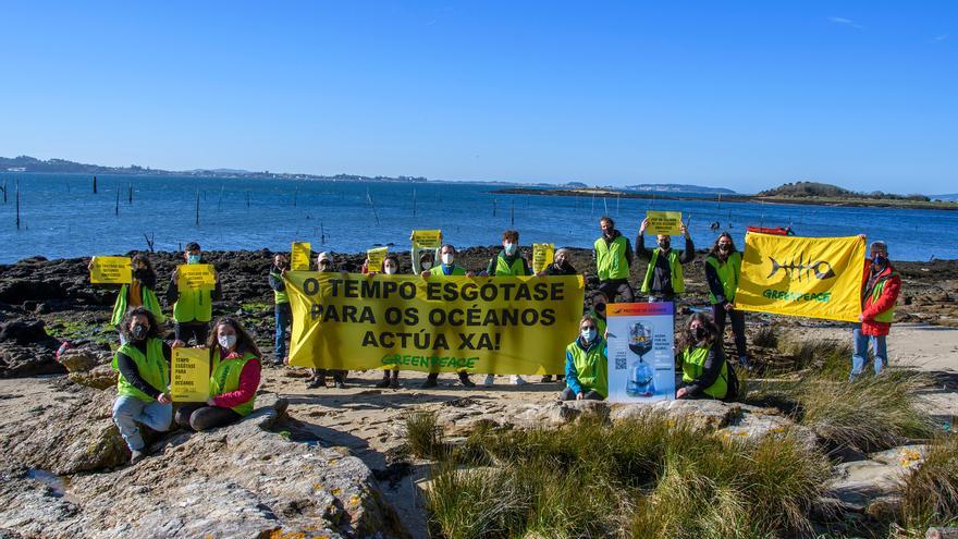 Greenpeace desembarca en Cortegada