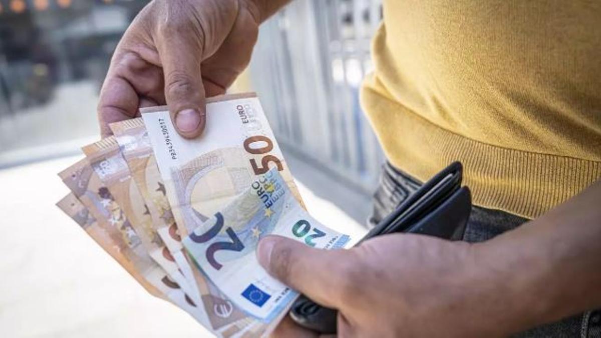 Transferencias de padres a hijos, ojo si Hacienda descubre que tienes dinero extra