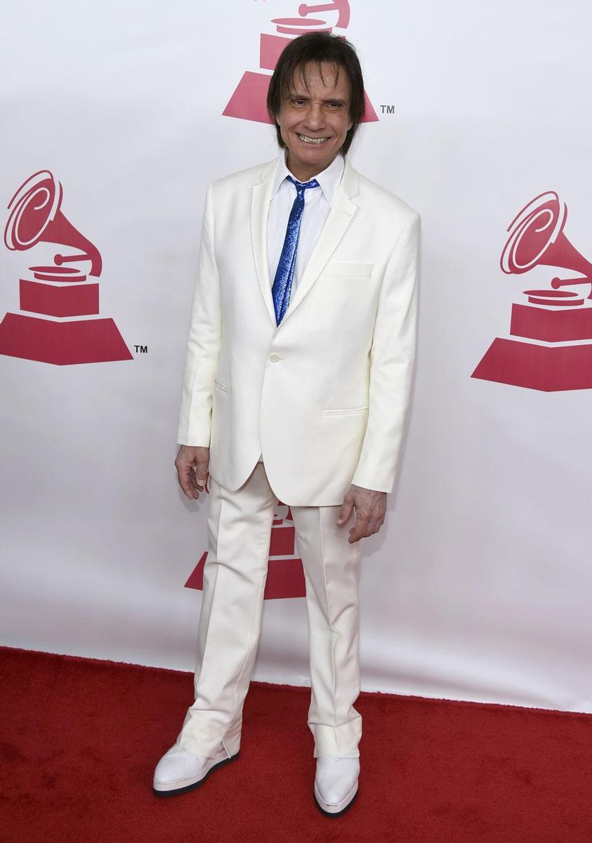 Roberto Carlos en el tributo a la persona del año en los Grammy Latino