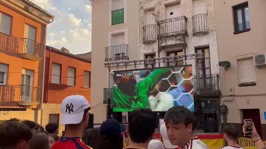 Vídeo | Plasencia celebra el primer gol de la Selección Española contra Francia