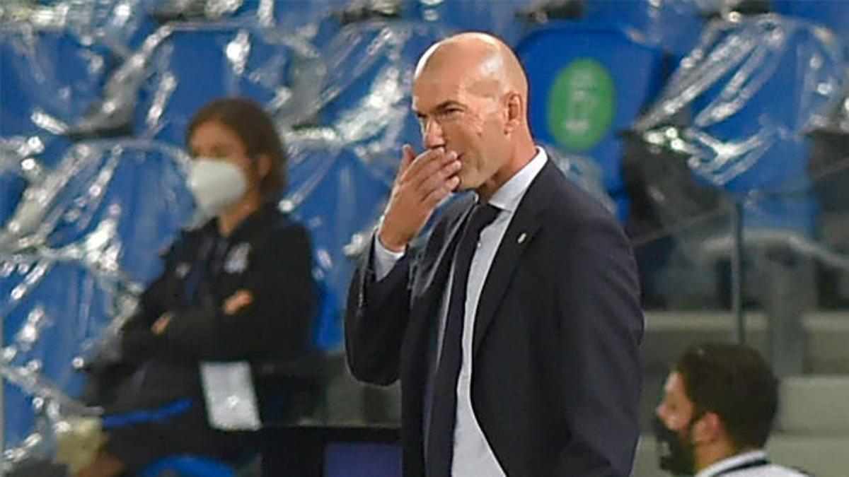 Zidane sorprendido por "críticas a los aciertos" del VAR