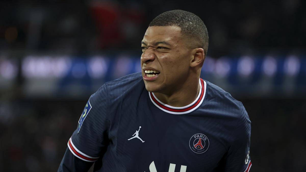 Kylian Mbappé, durante un encuentro reciente con el PSG.