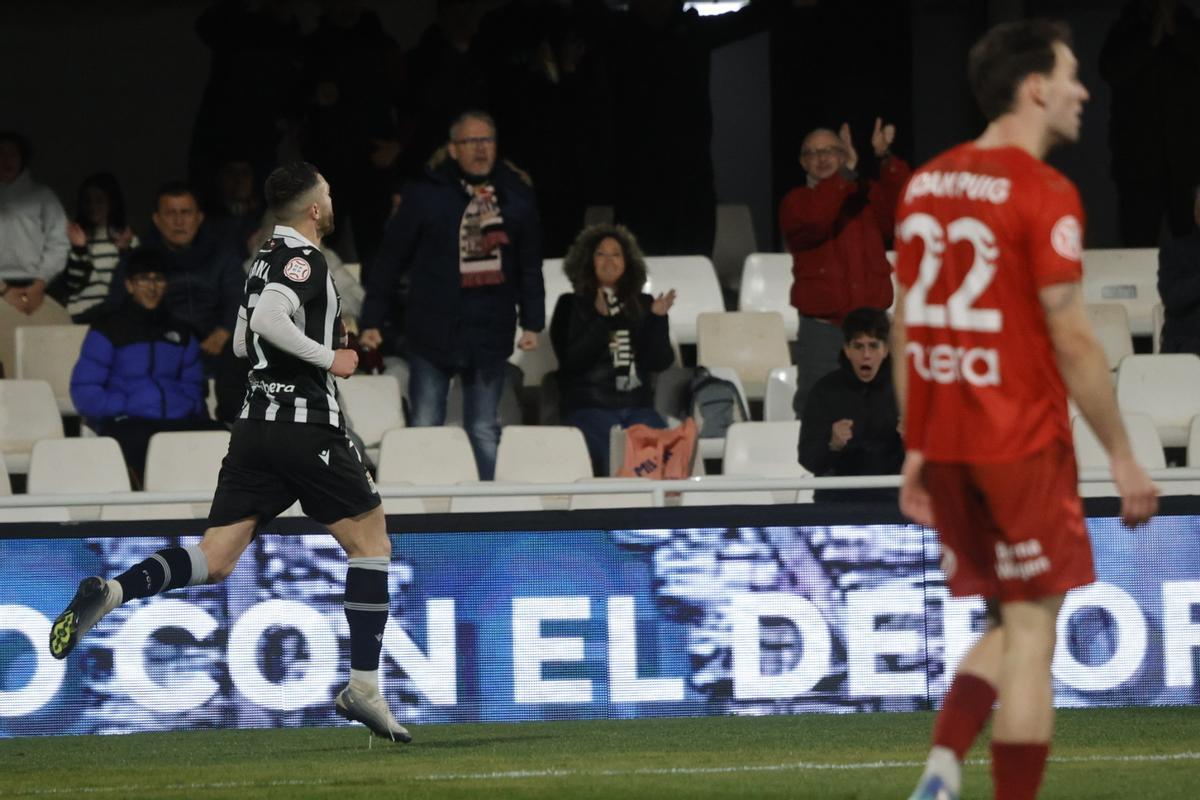 Todas las imágenes del encuentro entre el FC Cartagena y el CE Europa