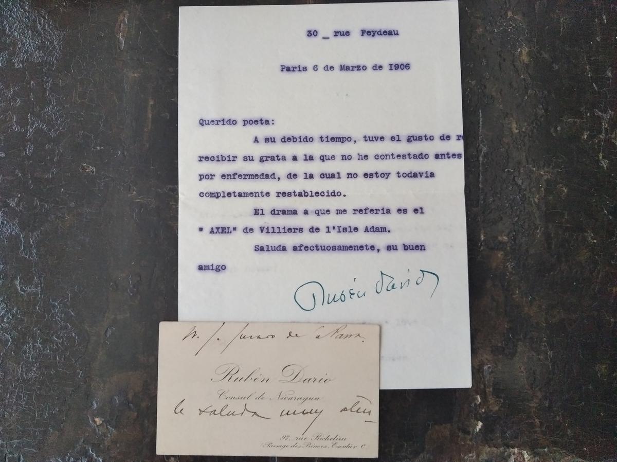 Carta y tarjeta de 1906 de Rubén Darío.