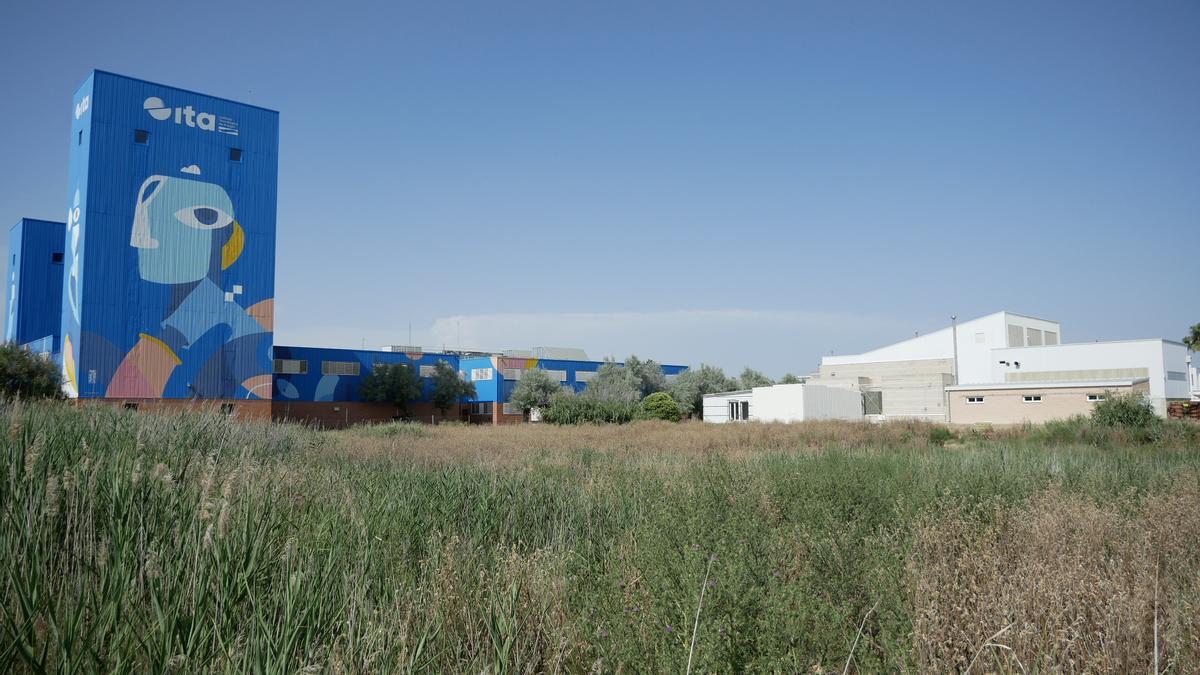 Parcela próxima a la sede actual del CSIC que se usará para su ampliación.