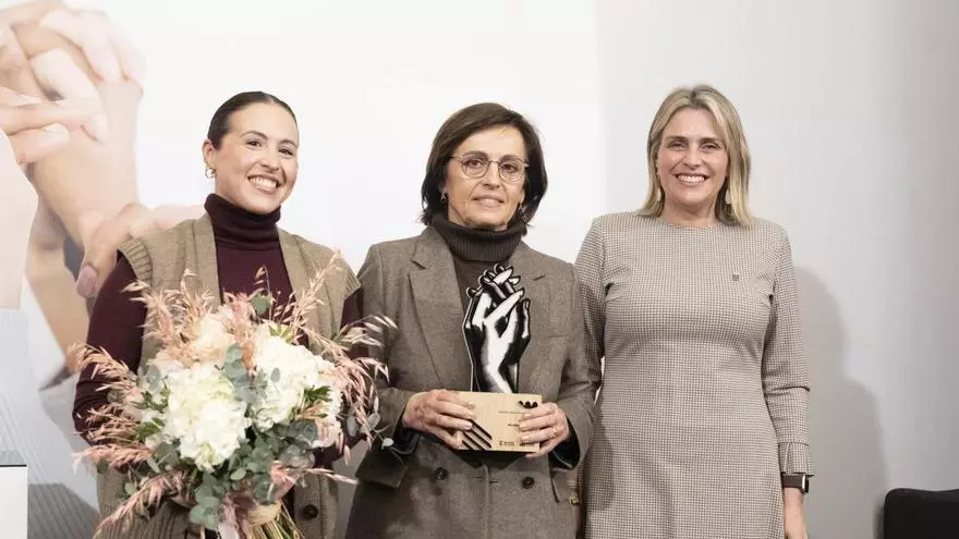 La Diputación de Castellón ensalza a Mª Carmen Miralles como referente empresarial