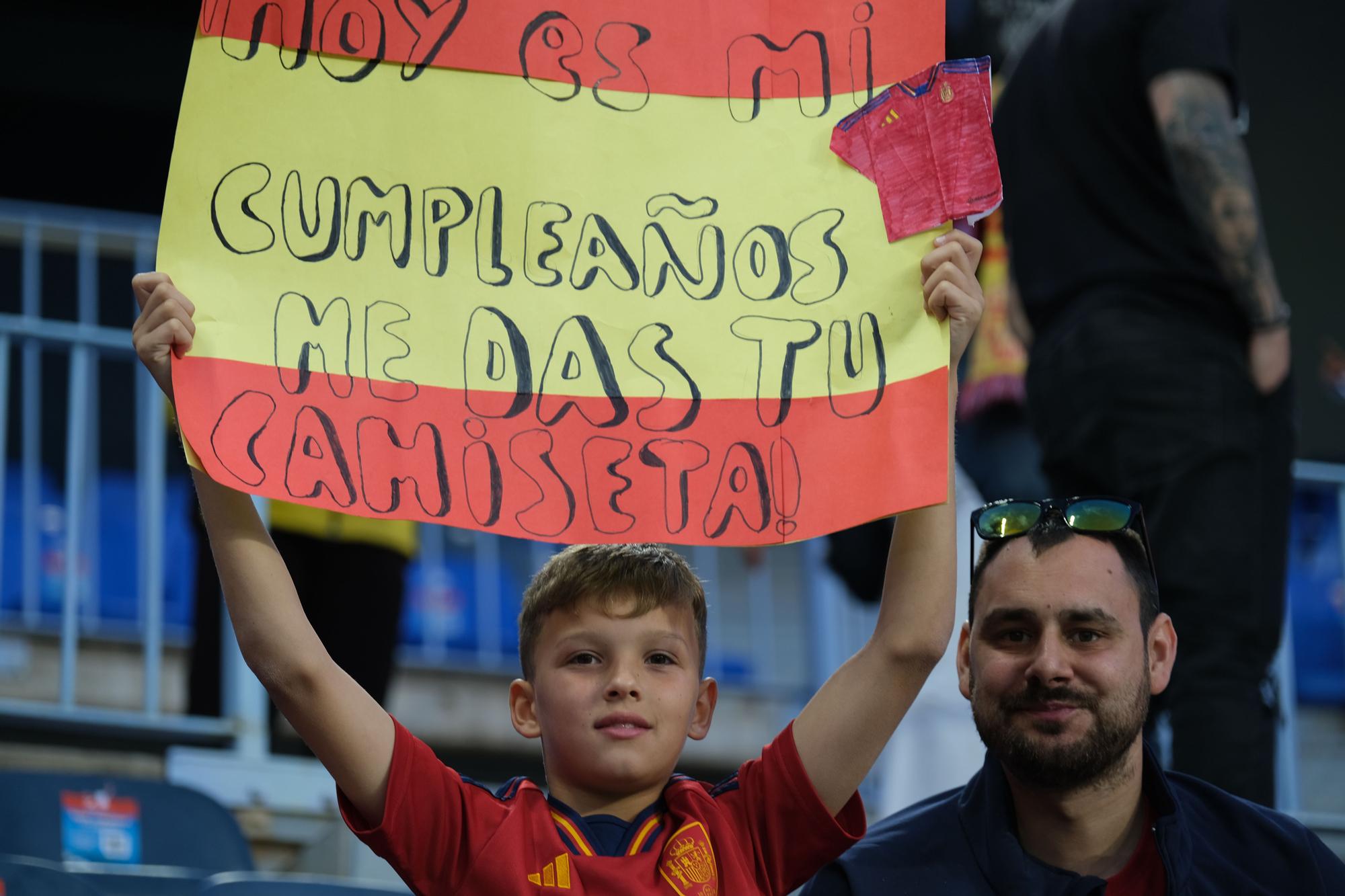 La Roja juega en Málaga contra Noruega, en imágenes