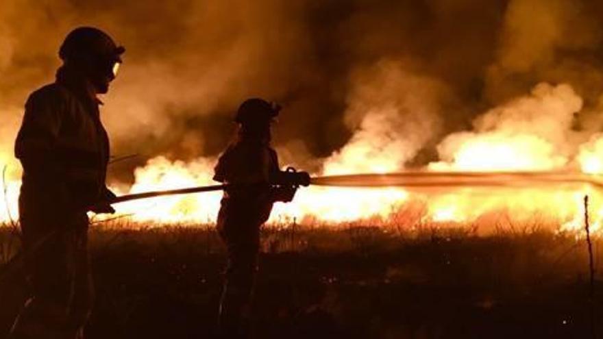 La Plataforma Forestal advierte de que habrá incendios incontrolables con víctimas