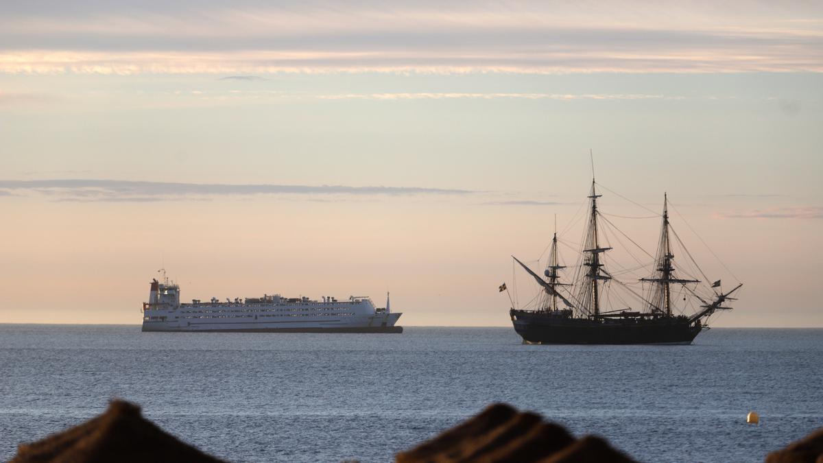 Götheborg, el velero de madera más grande del mundo visita Málaga.