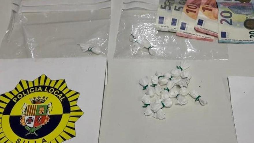 Detienen a un traficante de cocaína en Silla