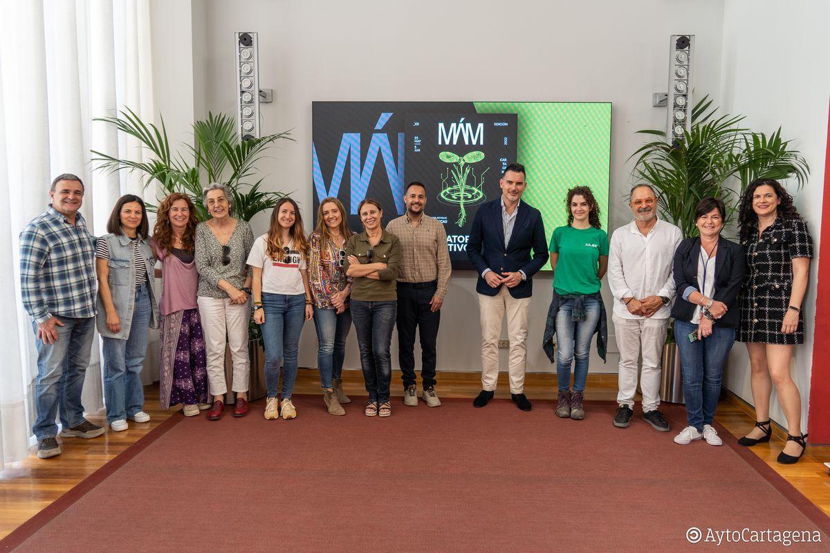 Algunos de los responsables de los talleres del Mucho Más Mayo.