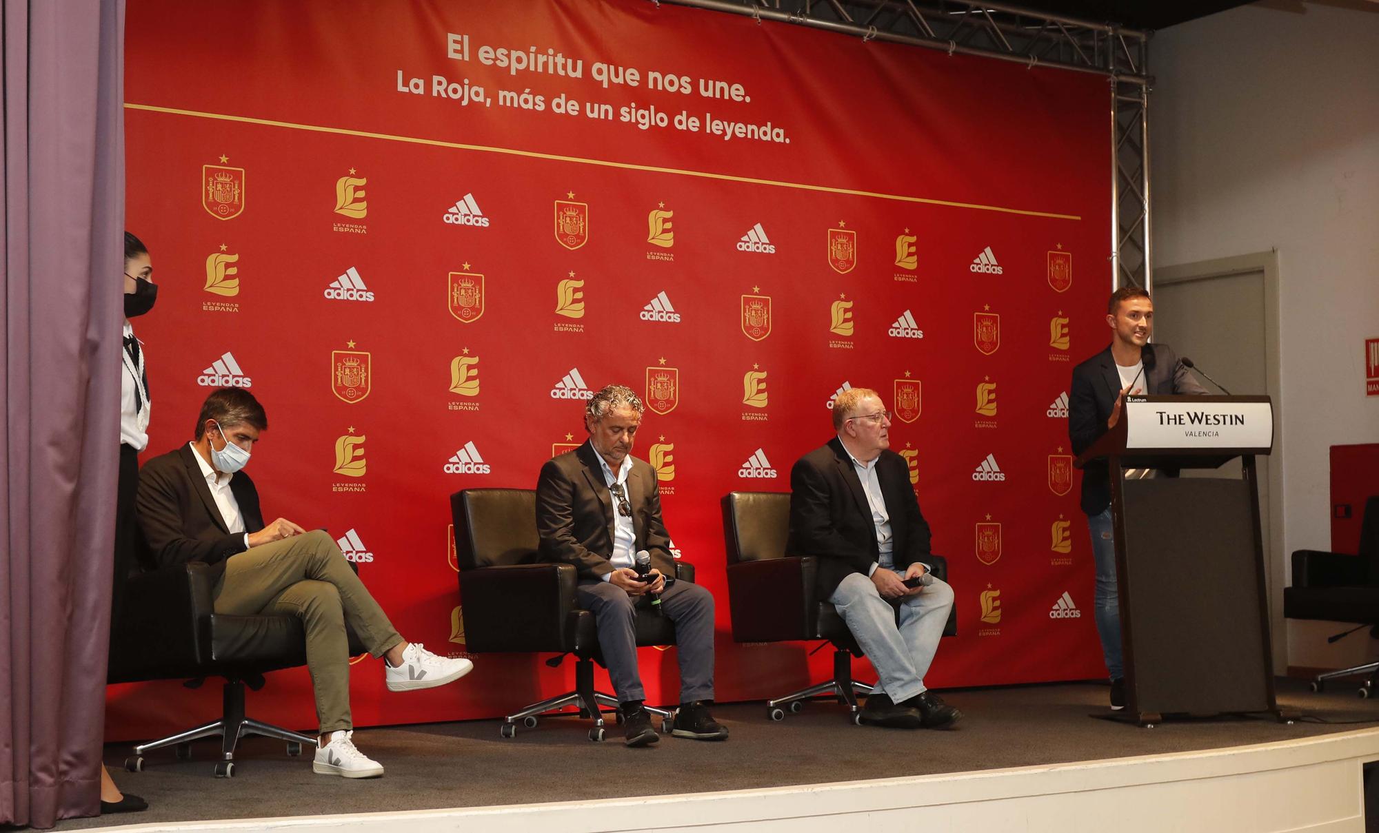 El corazón de La Roja se reúne en València