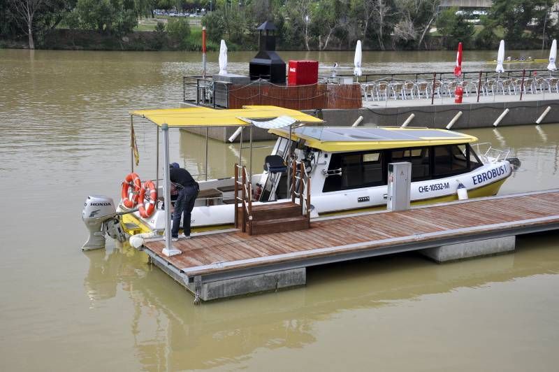 Fotogalería: Los barcos surcan de nuevo el Ebro