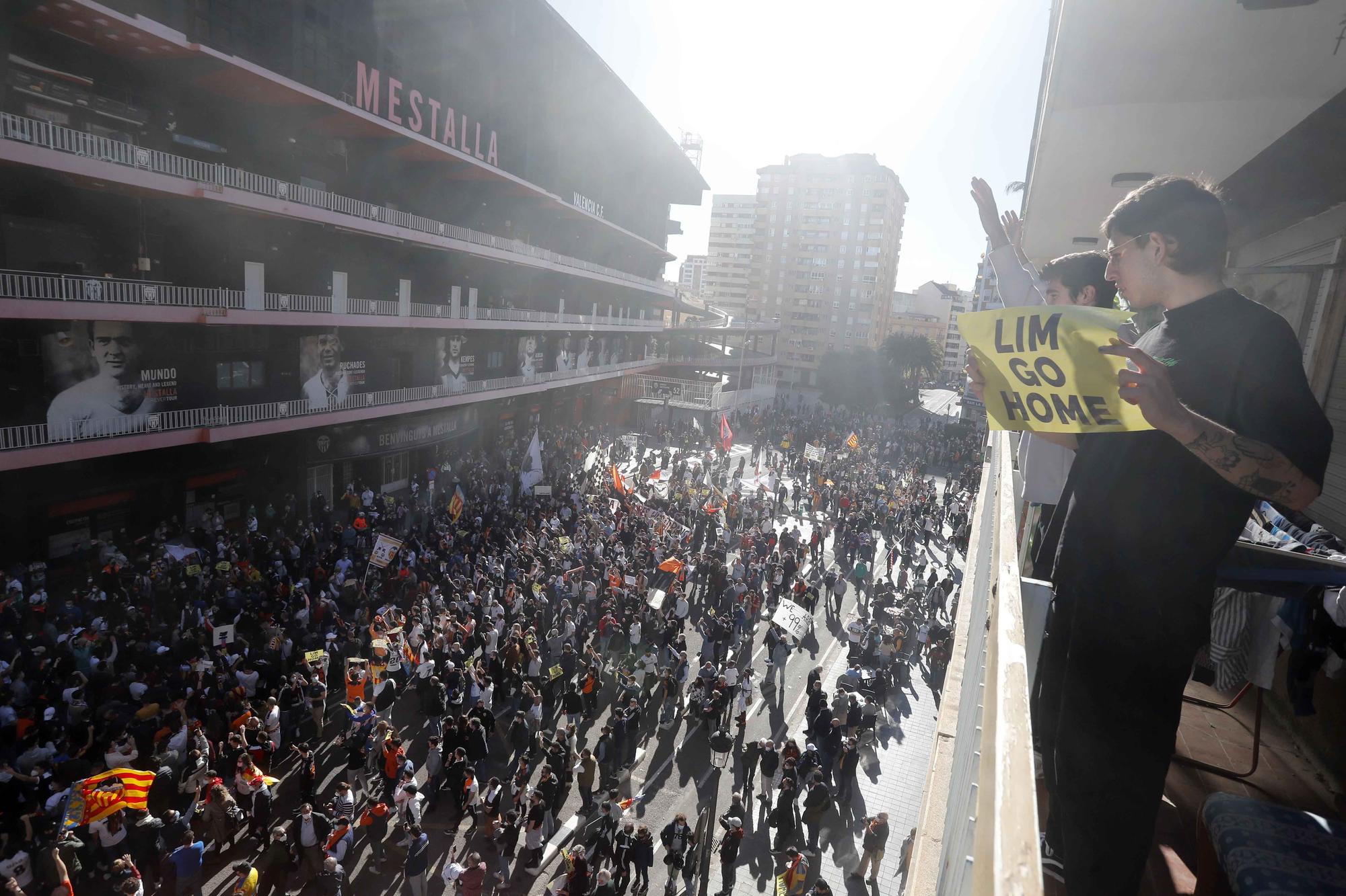 La manifestación valencianista contra Peter Lim (segunda parte)