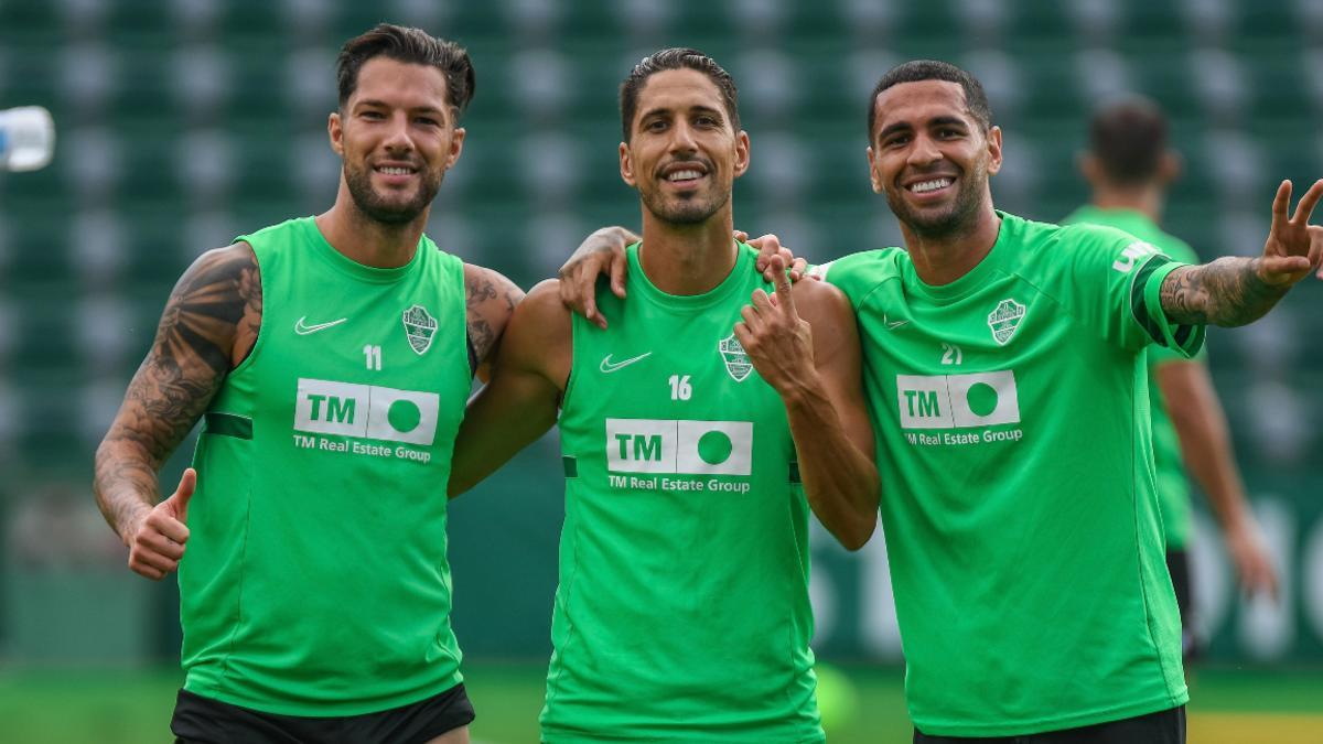 Morente, Fidel y Mascarell en el último entrenamiento ilicitano