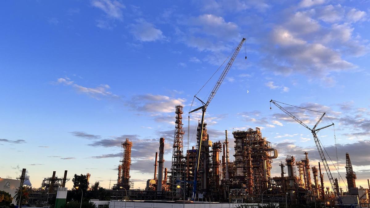La refinería de bp en Castellón ya opera a pleno rendimiento tras la finalización de su parada técnica