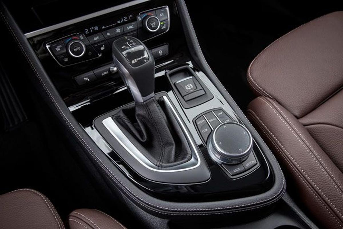 Detalles del BMW 225xe