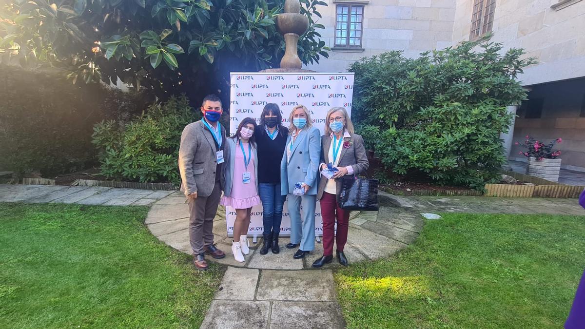 Participantes en el foro organizado por UPTA en el Parador de Cambados.