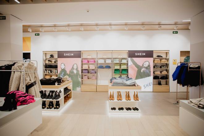 La nueva tienda 'pop -up' de SHEIN en intu Xanadú