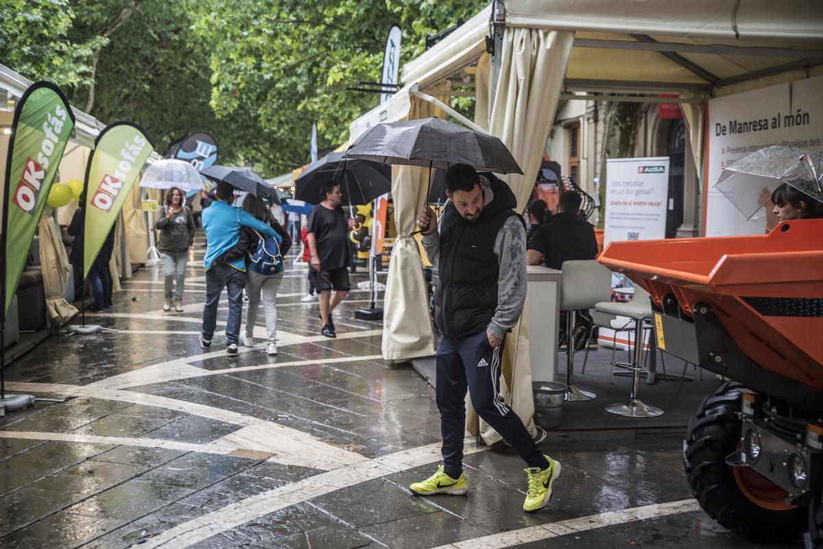 La pluja ha fet la guitza, aquesta tarda, a l'ExpoBages