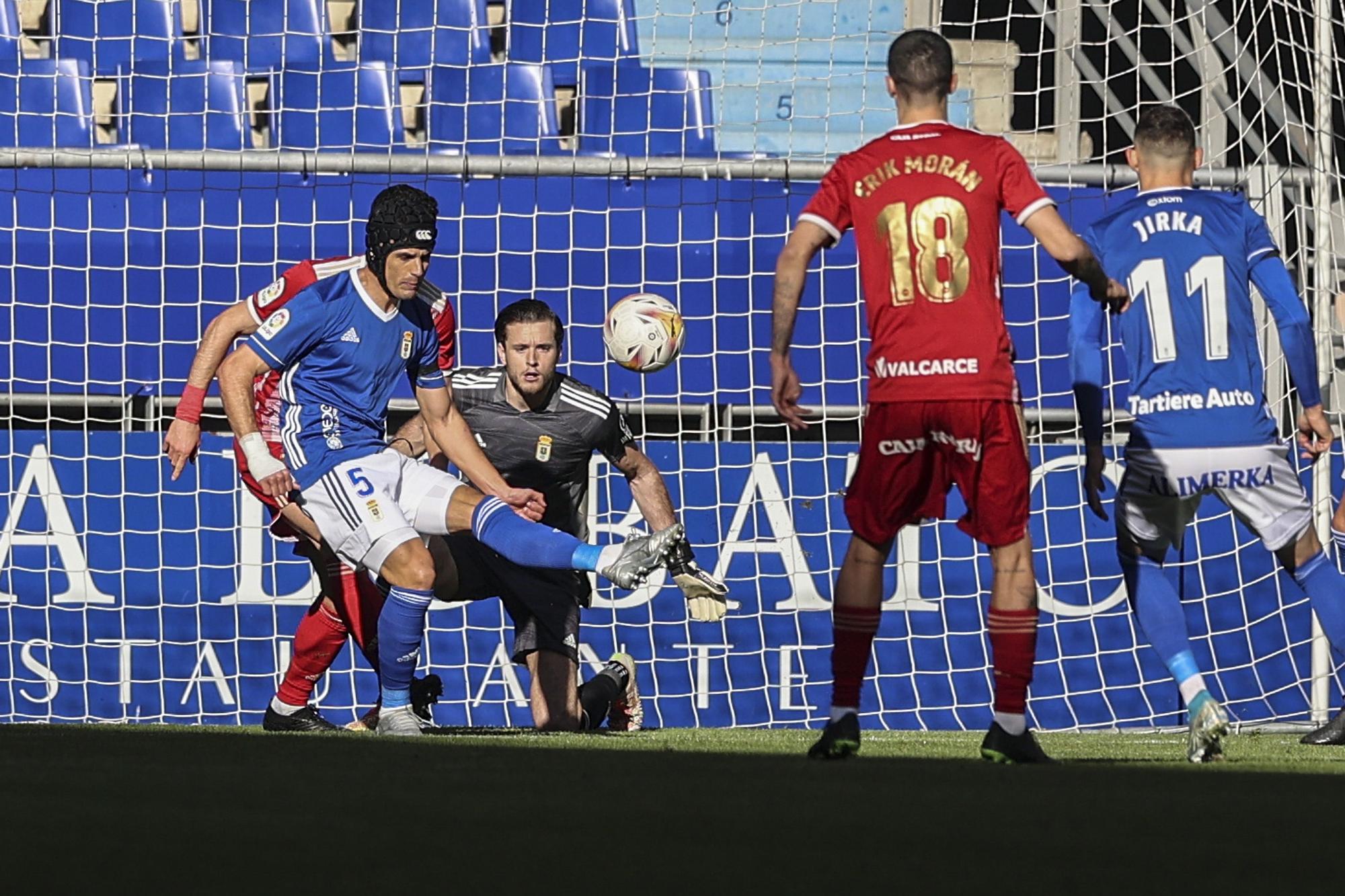 Las mejores imágenes de la victoria del Real Oviedo ante la Ponferradina (2-0)