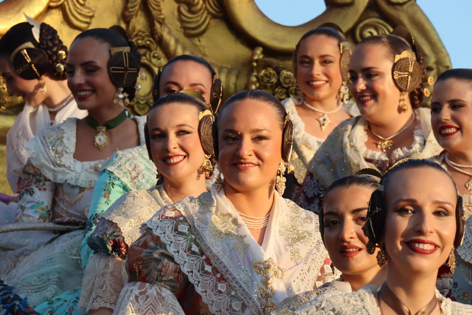 Las candidatas a Fallera Mayor de València 2026 se estrenan en la Batalla de Flores