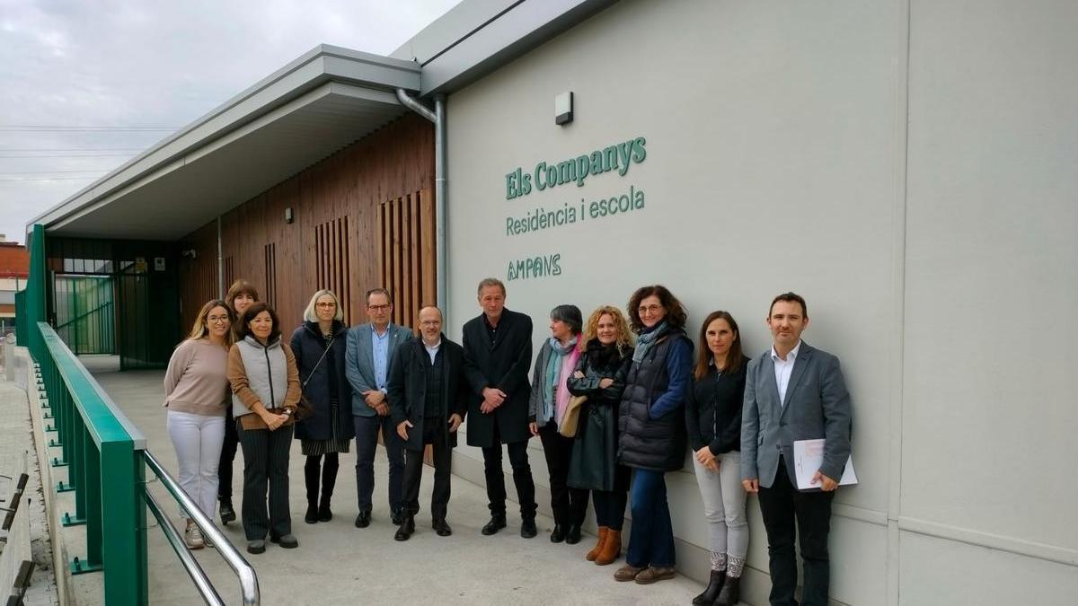 El conseller de Drets Socials de la Generalitat, Carles Campuzano, visita els serveis residencials i l’escola d’educació especial d’Ampans