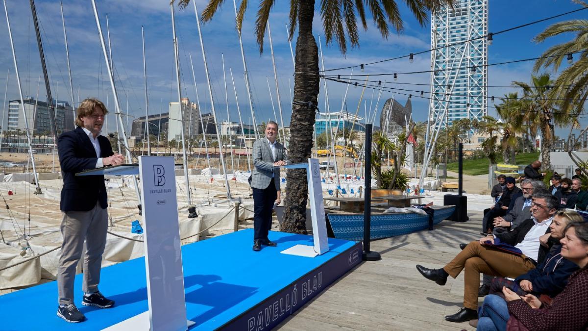 Escudé y Collboni presentaron el proyecto 'Pavelló Blau'