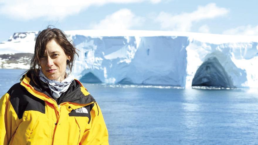 Paula Méndez, en una expedición a la Antártida.