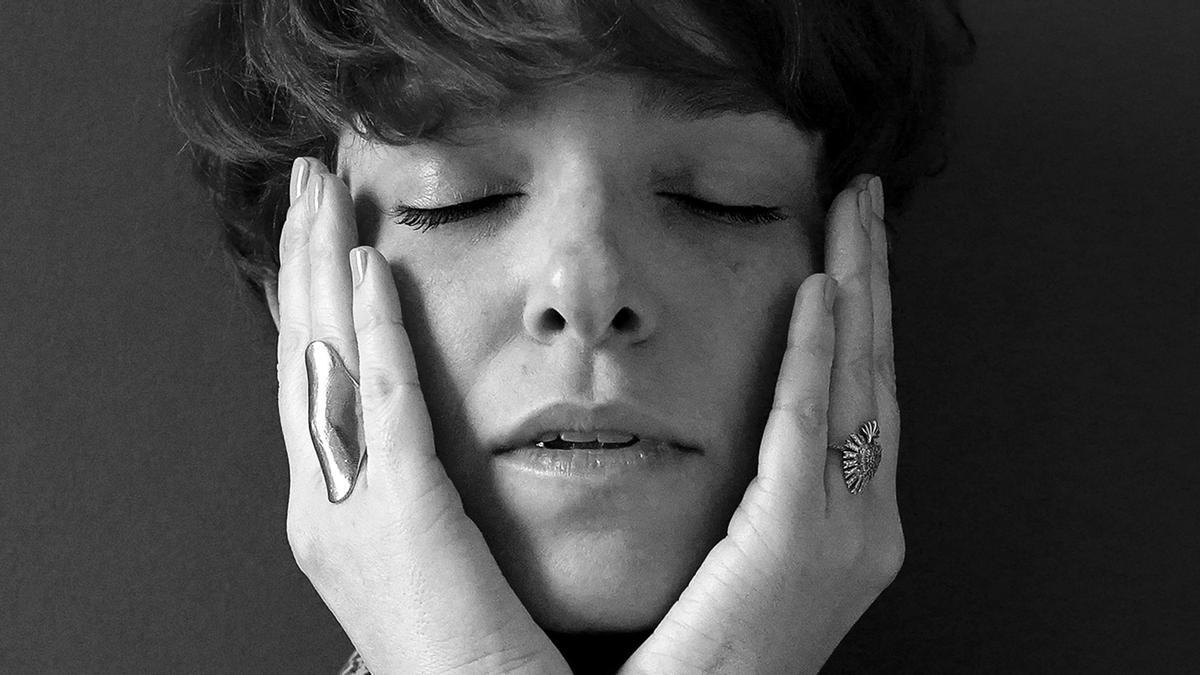 04-03-2022 CONTRA Virginia Feito, retrato en blanco y negro para Nuria Navarro para la contra . Imagen DAVID CASTRO 04-03-2022 CONTRA Virginia Feito, retrato en blanco y negro para Nuria Navarro para la contra . Imagen DAVID CASTRO