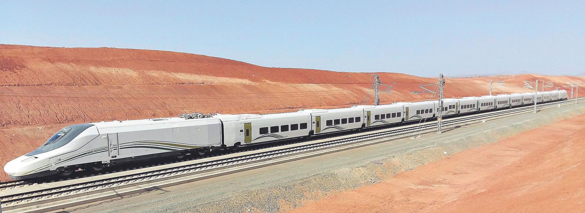 Un de los trenes de alta velocidad de Renfe en el trayecto a La Meca