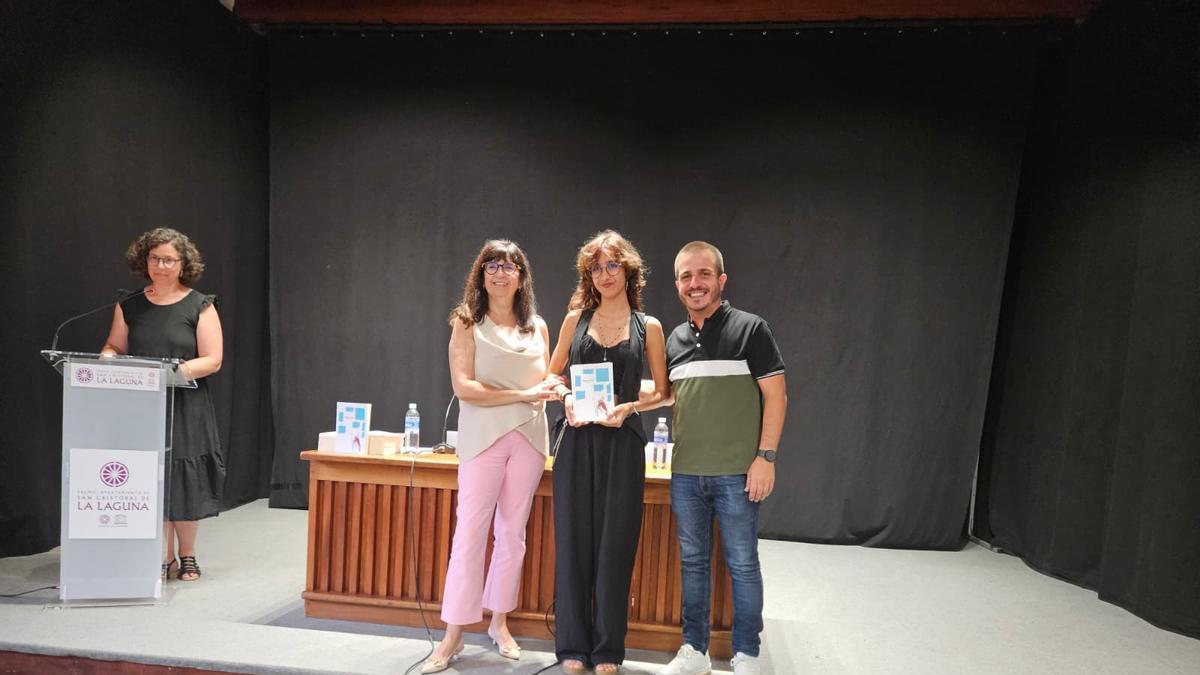 La Laguna presenta 'Observatorio', el libro que da voz a una nueva generación de jóvenes escritores